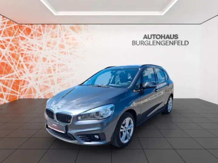 BMW 225 Active Tourer 225xe Sport Line, Rückfahrkamera, Panorama