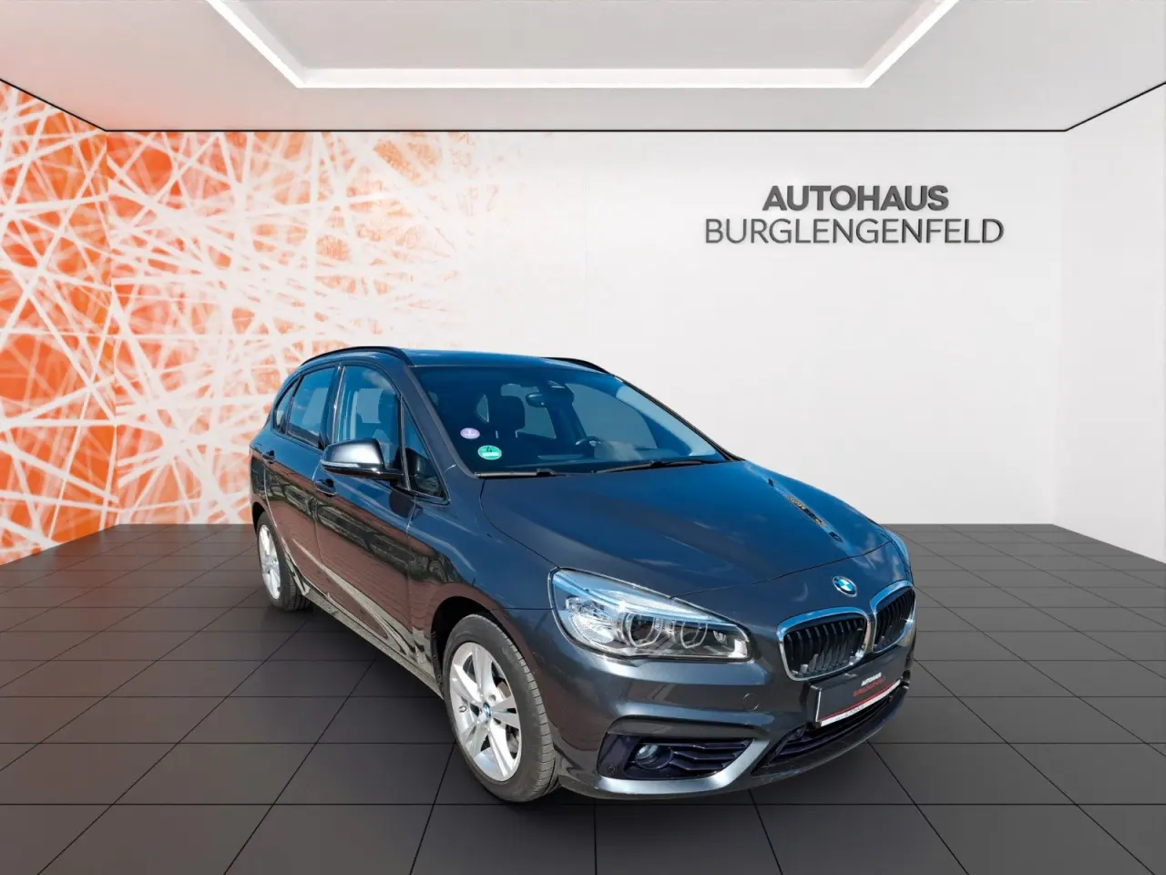 BMW 225 Active Tourer 225xe Sport Line, Rückfahrkamera, Panorama Ansicht 3